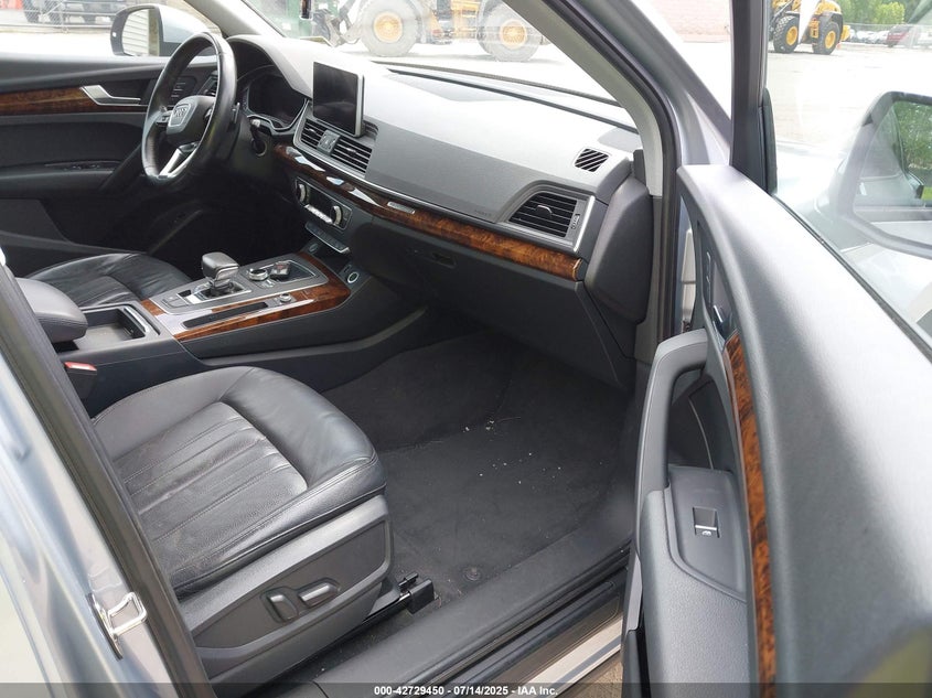 2018 AUDI Q5 2.0T PREMIUM/2.0T TECH PREMIUM - WA1ANAFY6J2143088