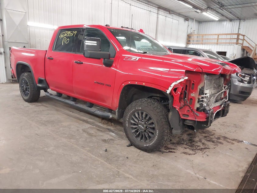 1GC4YPEY8NF147396 2022 Chevrolet Silverado 2500Hd 4Wd Standard Bed Ltz auction photo 1