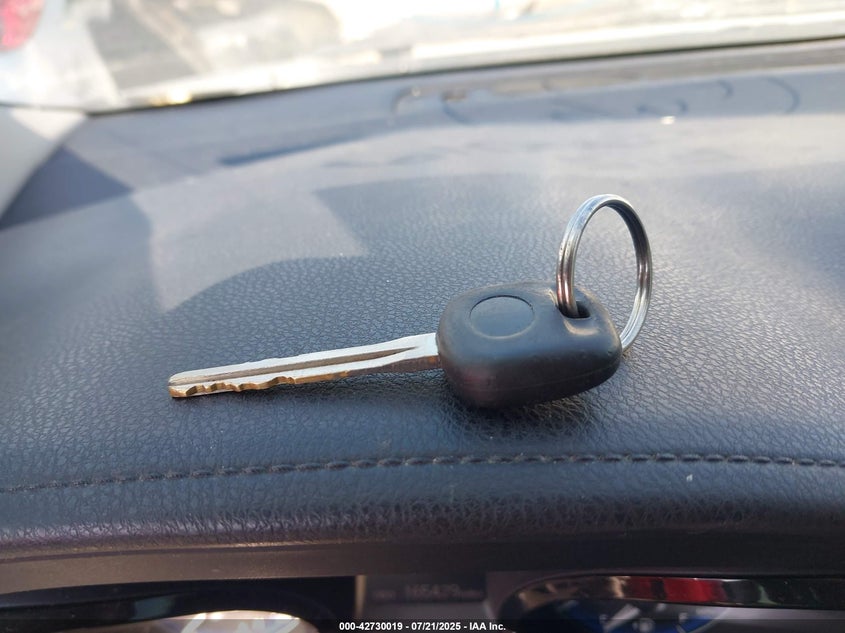 2015 Toyota Corolla S Plus VIN: 5YFBURHE3FP257721 Lot: 42730019