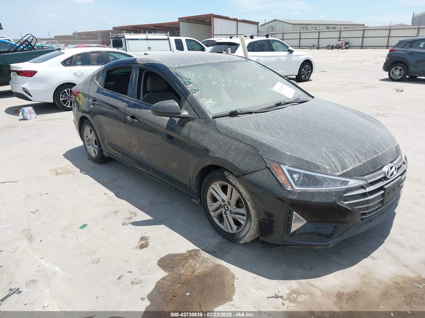 HYUNDAI ELANTRA SEL