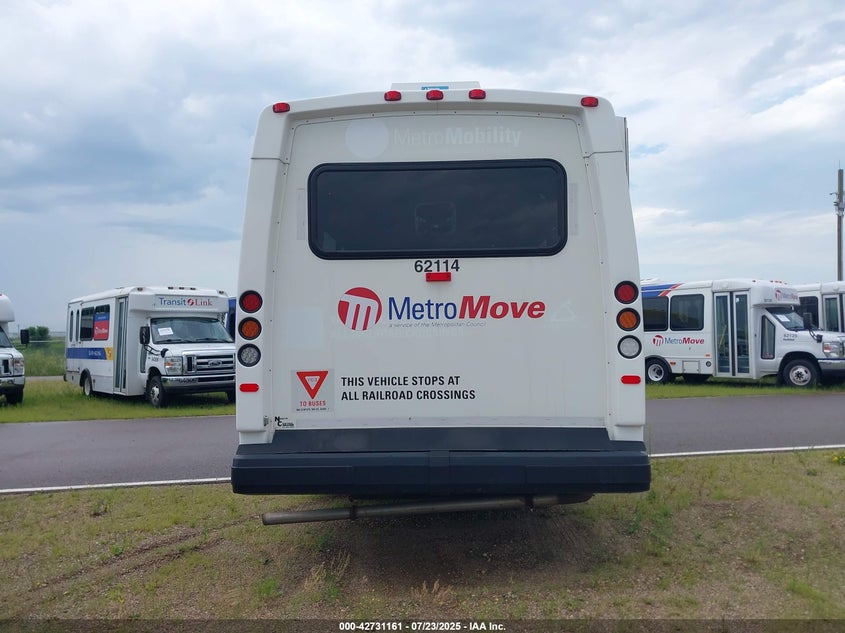 2017 Ford E-450 Cutaway VIN: 1FDFE4FS7HDC67339 Lot: 42731161