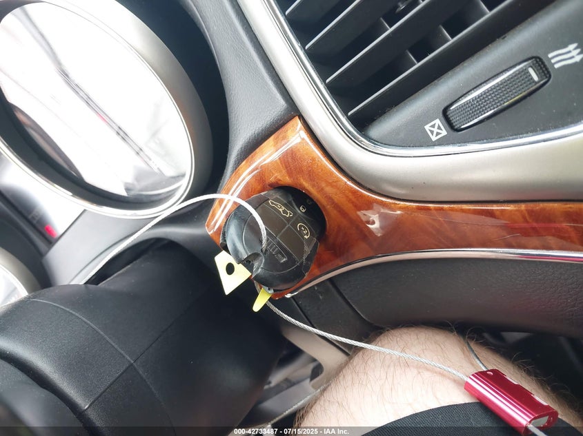 2011 Jeep Grand Cherokee Overland VIN: 1J4RR6GT7BC726241 Lot: 42733487