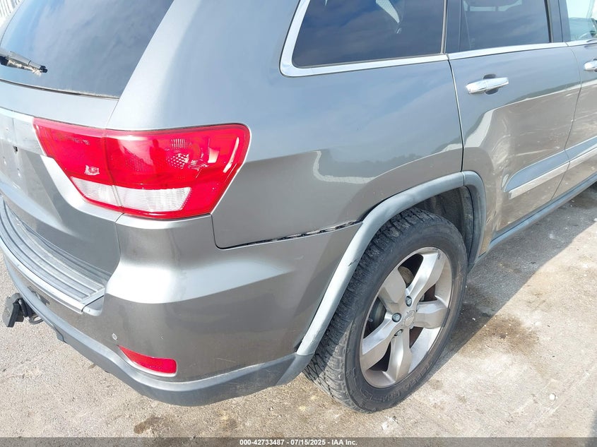 2011 Jeep Grand Cherokee Overland VIN: 1J4RR6GT7BC726241 Lot: 42733487