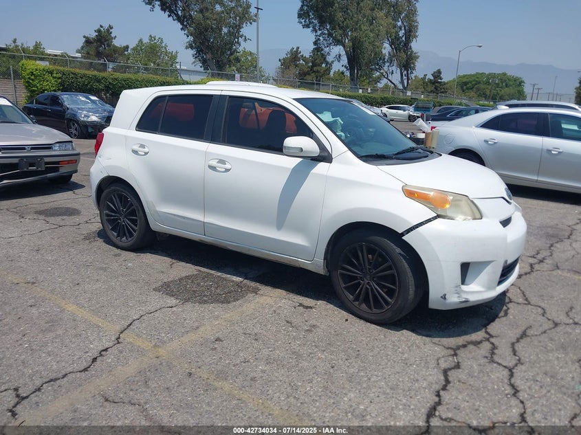 2009 Scion Xd white hatchback gasoline JTKKU10499J037294 photo #1