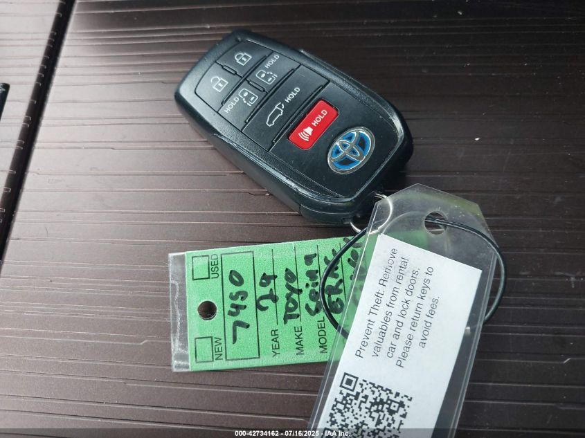 2024 Toyota Sienna - 5TDYRKEC9RS182086