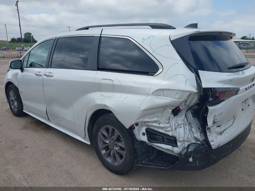 2024 Toyota Sienna - 5TDYRKEC9RS182086