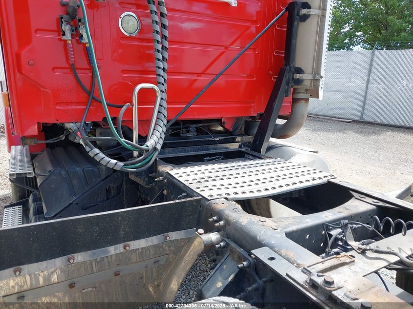 2007 Volvo Vn Vnm VIN: 4V4MC9GF47N478835 Lot: 42734306