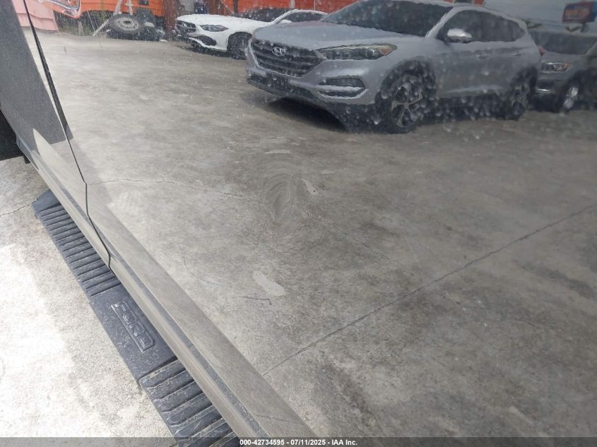 2022 Ford F550 - 1FD0W5HT4NEE75151