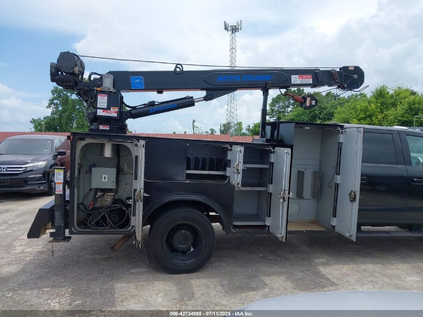 2022 Ford F550 - 1FD0W5HT4NEE75151