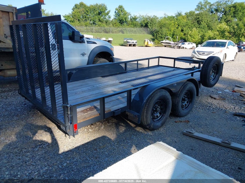 2021 LAMAR UT-7(VIN: 5RVUT1420MP097794