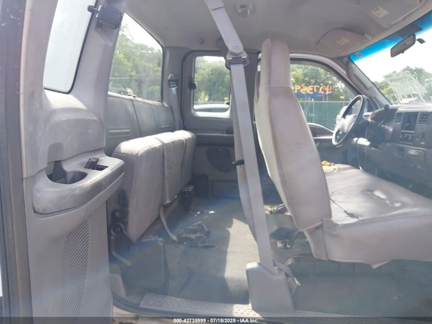 2004 Ford F-350 Lariat/Xl/Xlt VIN: 1FTSX31S54EC87477 Lot: 42735999