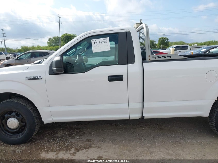 VIN 1FTMF1CB9JKE60752 2018 FORD F-150 XL