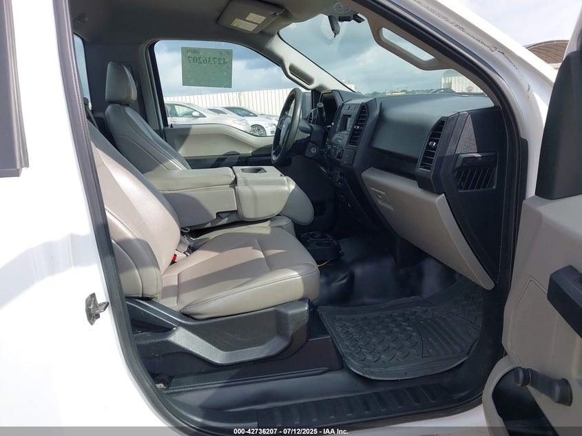 VIN 1FTMF1CB9JKE60752 2018 FORD F-150 XL