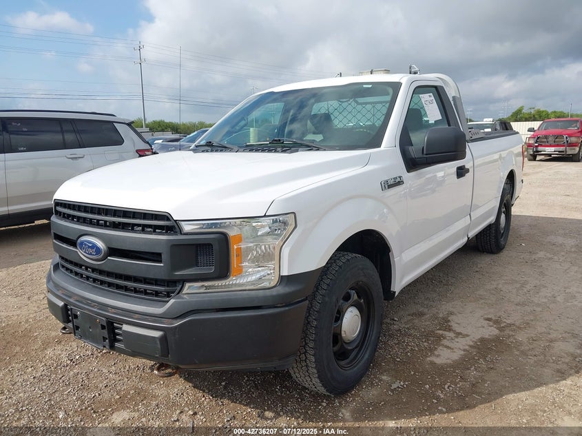 VIN 1FTMF1CB9JKE60752 2018 FORD F-150 XL