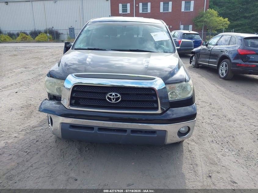 2007 Toyota Tundra Sr5 4.7L V8 VIN: 5TFBT54167X002109 Lot: 42737928