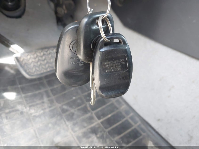 2007 Toyota Tundra Sr5 4.7L V8 VIN: 5TFBT54167X002109 Lot: 42737928