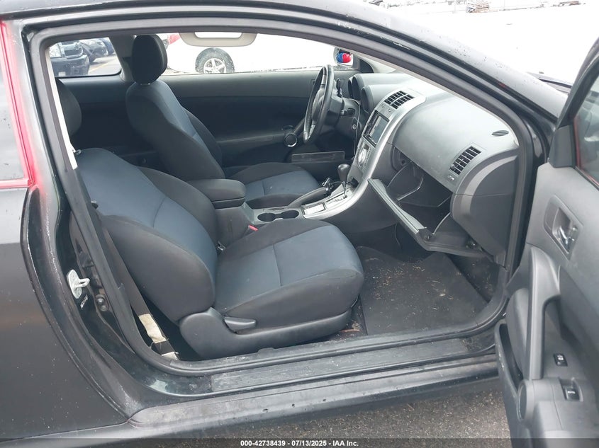 2007 SCION TC VIN: JTKDE177X70182062