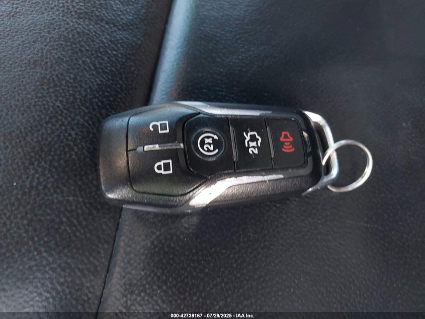 2017 FORD EXPLORER XLT 1FM5K7DH1HGA87656