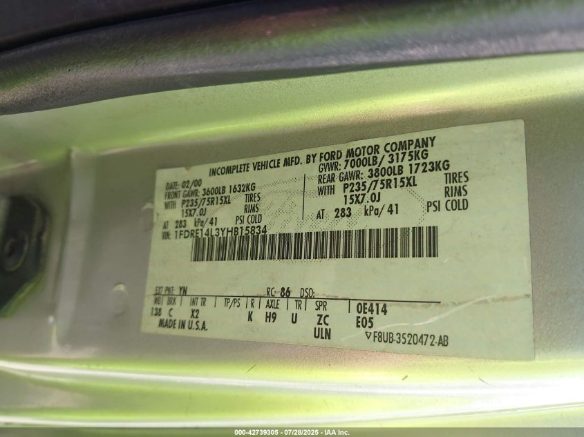 2000 Ford E-150 Recreational VIN: 1FDRE14L3YHB15834 Lot: 42739305