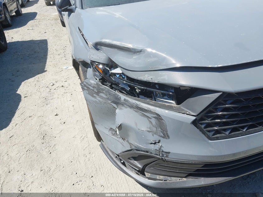 2023 Honda Accord Hybrid Sport VIN: 1HGCY2F54PA026403 Lot: 42741058