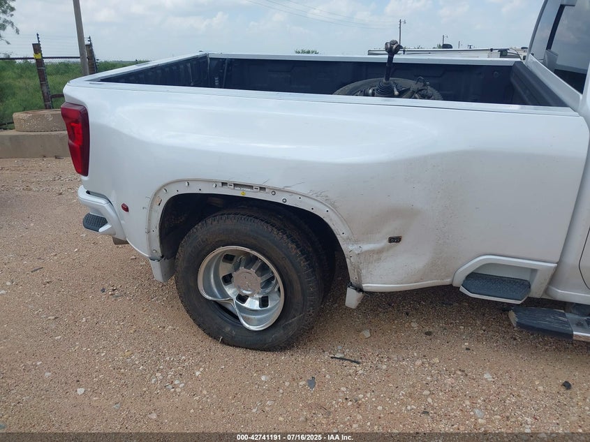 2024 CHEVROLET SILVERADO - 1GC4YVEY7RF158707