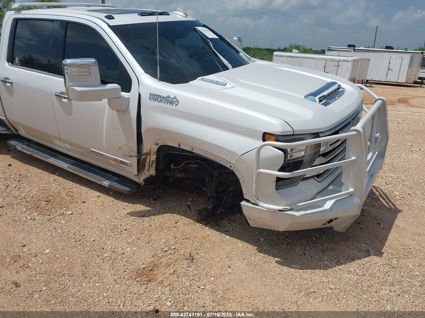2024 CHEVROLET SILVERADO - 1GC4YVEY7RF158707