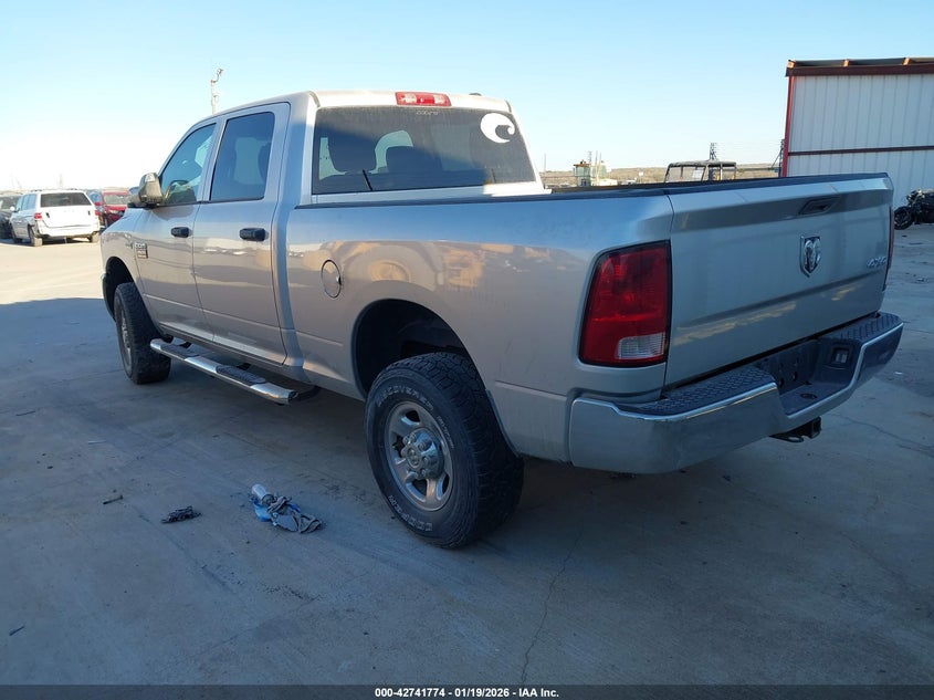 Vin: 3c6td5ctxcg135160, lot: 43235048, ram 2500 st 20123
