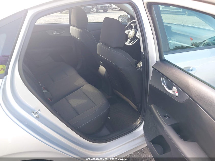 2020 KIA FORTE LXS - 3KPF24AD5LE186319