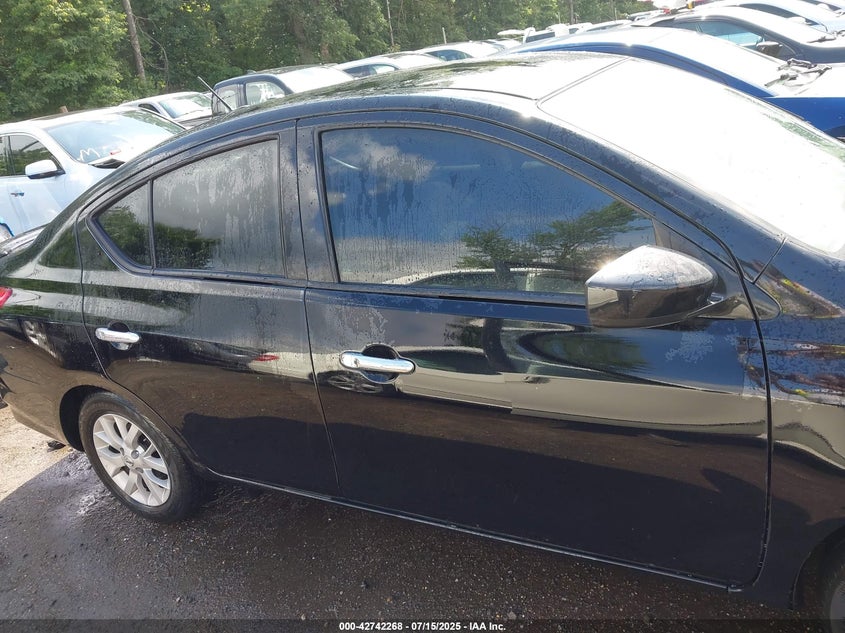 2019 NISSAN VERSA S/S PLUS/SV - 3N1CN7AP3KL869414