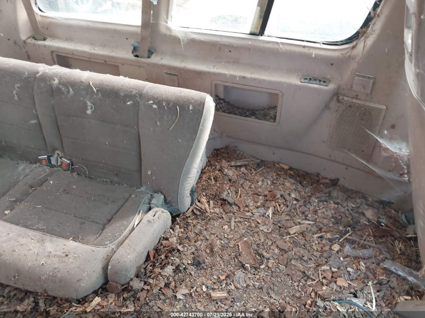 1FMDA11U6NZB38582 1992 FORD AEROSTAR photo no. 8