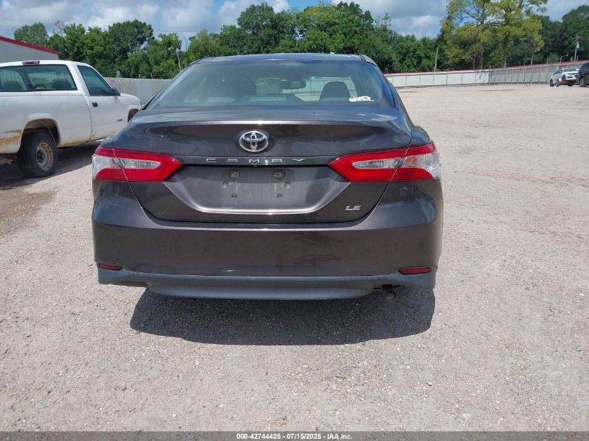 2018 Toyota Camry Le VIN: 4T1B11HK7JU030751 Lot: 42744425