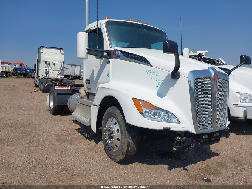 2024 KENWORTH T680