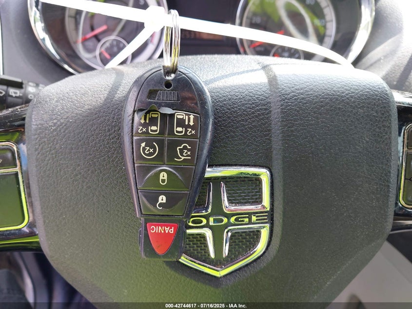 2017 DODGE GRAND CARAVAN SXT - 2C4RDGCG7HR726159