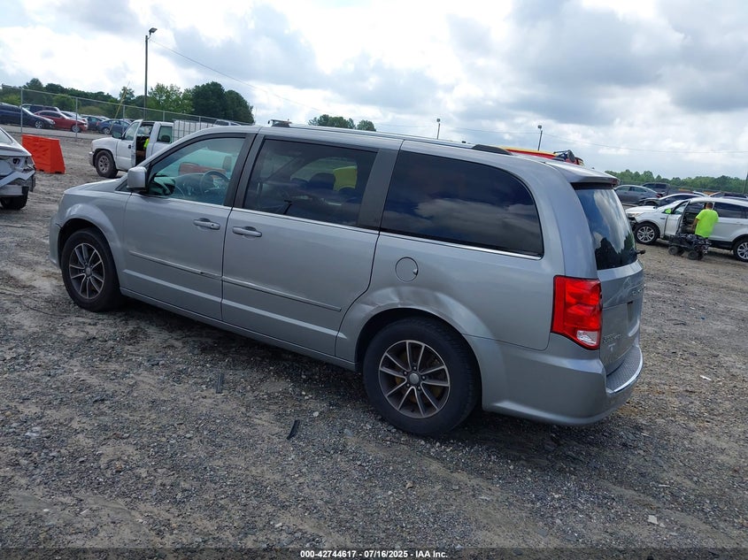 2017 DODGE GRAND CARAVAN SXT - 2C4RDGCG7HR726159