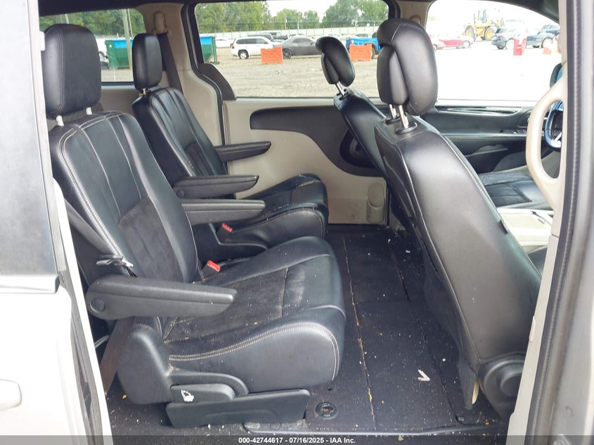 2017 DODGE GRAND CARAVAN SXT - 2C4RDGCG7HR726159