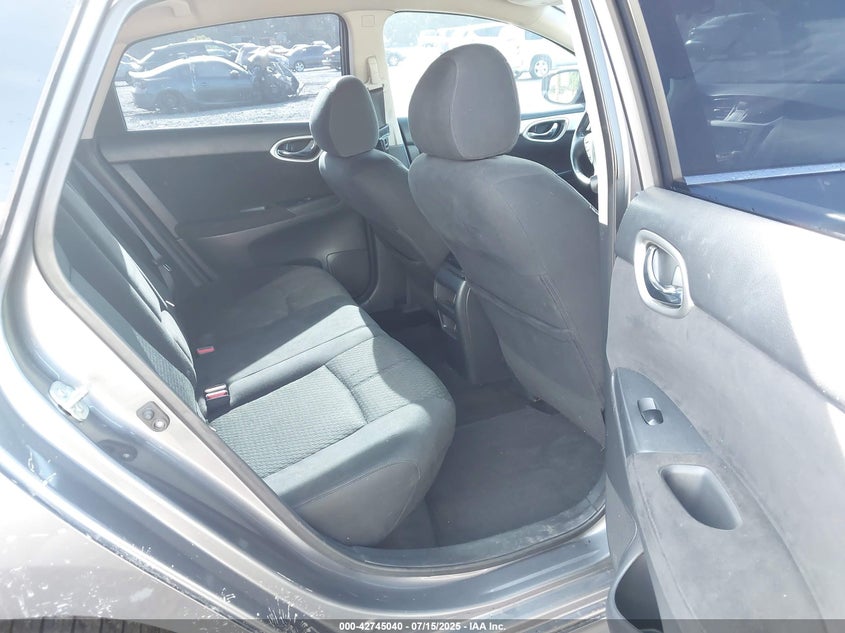 2015 Nissan Sentra Sr VIN: 3N1AB7APXFY218094 Lot: 42745040