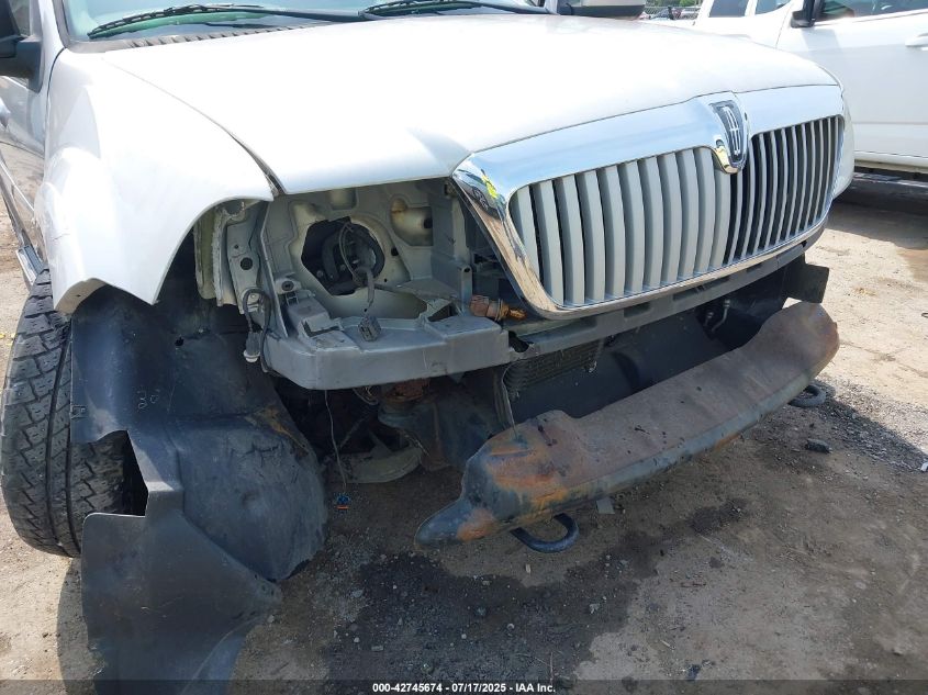 2006 Lincoln Navigator Luxury/Ultimate VIN: 5LMFU28526LJ22739 Lot: 42745674