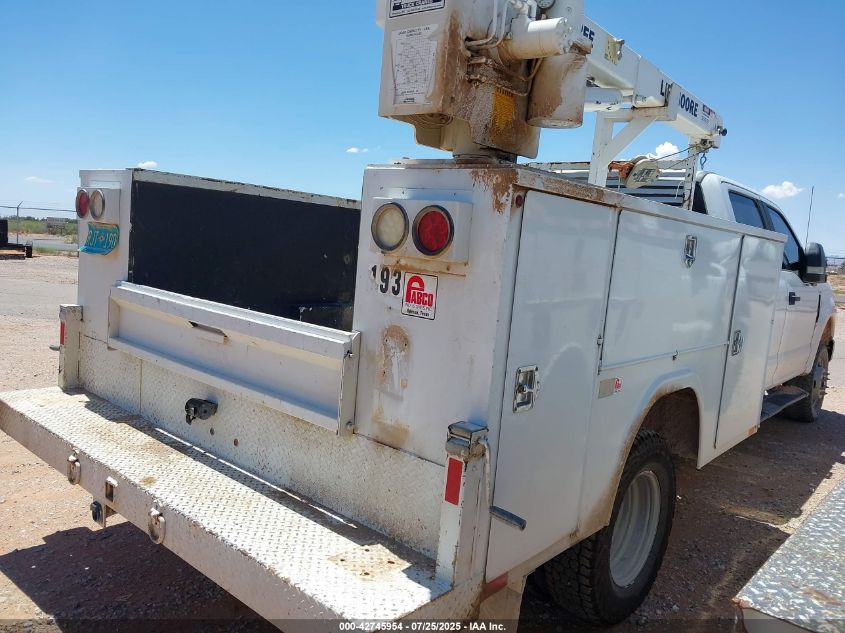 2022 Ford F-350 Chassis Xl VIN: 1FD8W3H64NEC91524 Lot: 42745954