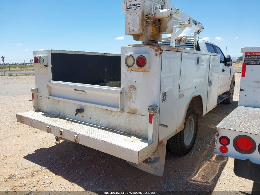 2022 Ford F-350 Chassis Xl VIN: 1FD8W3H64NEC91524 Lot: 42745954