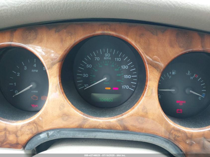 2001 Jaguar Xj8 VIN: SAJDA14C61LF39039 Lot: 42746029