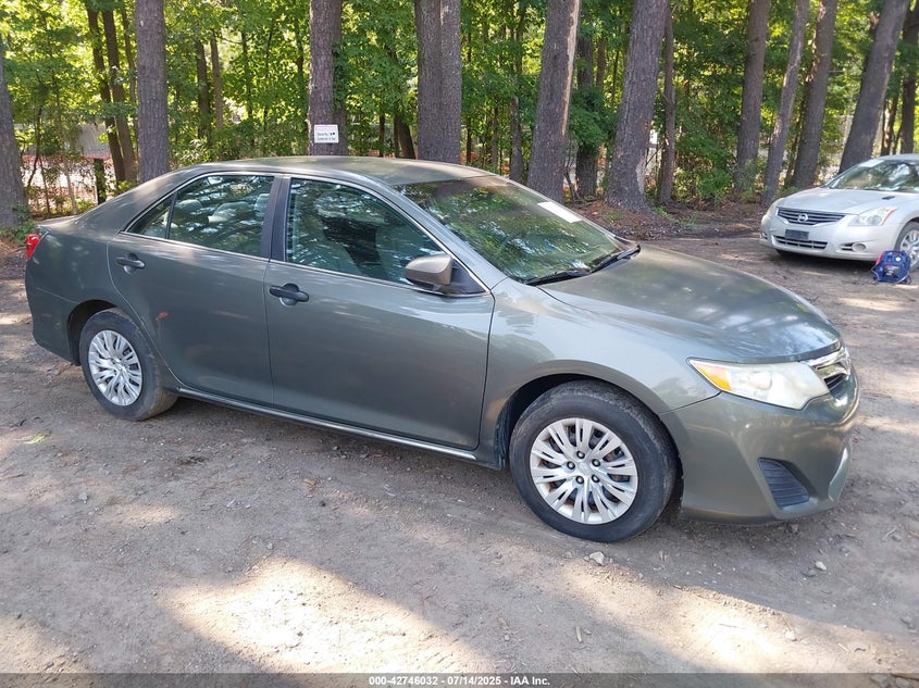 4T1BF1FK8CU521370 2012 Toyota Camry Le auction photo 1