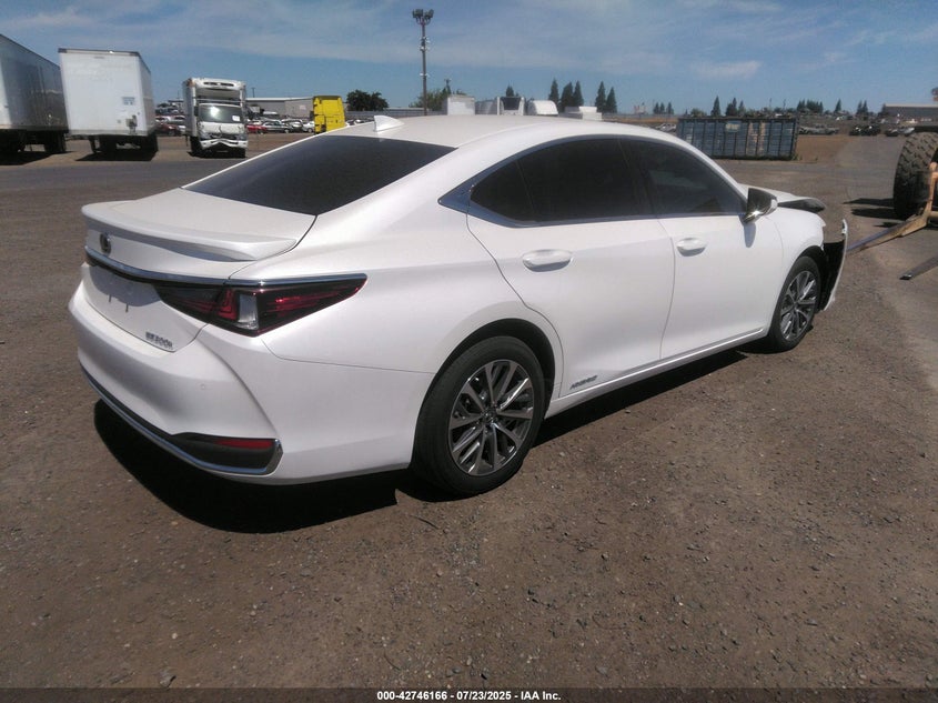 Vin: 58ada1c13pu036829, lot: 43239440, lexus es 300h 20234