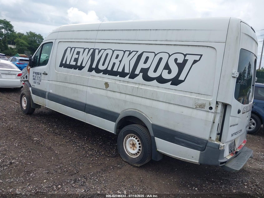 2016 Freightliner Sprinter 2500 High Roof white van diesel WDYFE8CD7GP338378 photo #4