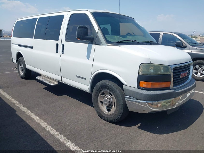 1GJHG39U841153921 2004 GMC Savana Standard auction photo 1