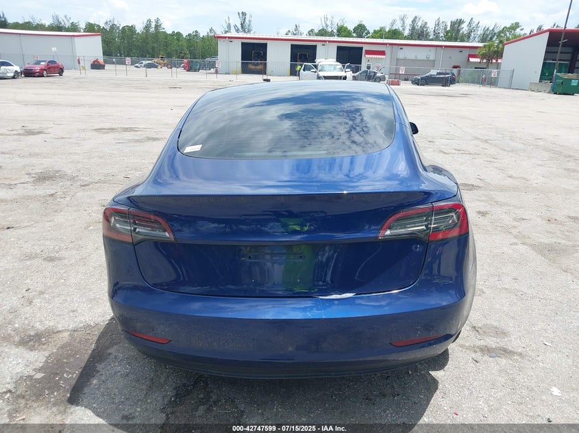 2021 Tesla Model 3 Standard Range Plus Rear-Wheel Drive VIN: 5YJ3E1EA1MF017550 Lot: 42747599