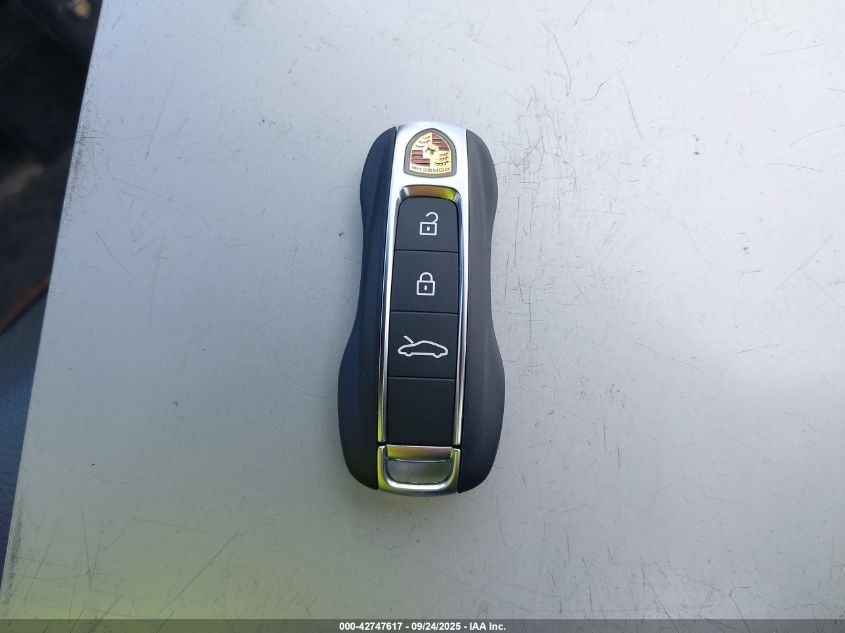 2023 Porsche 911 VIN: WP0AC2A92PS271046 Lot: 42747617