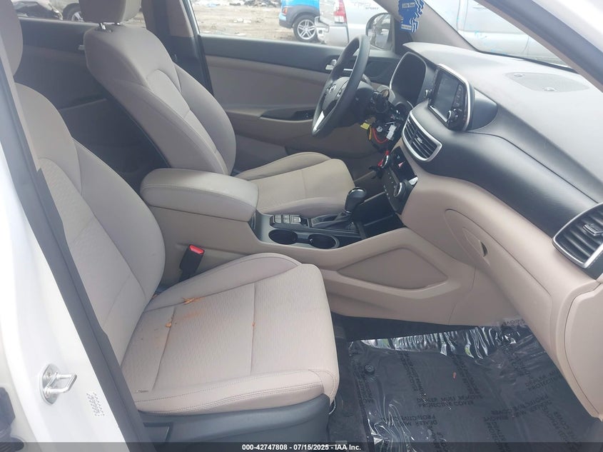 2021 HYUNDAI TUCSON SE - KM8J23A47MU312893