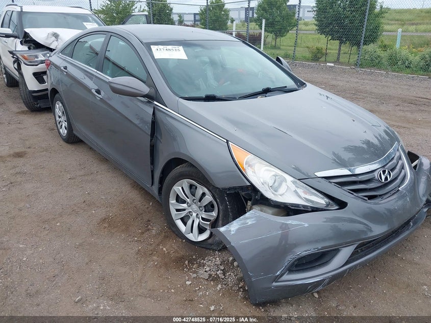 5NPEB4ACXBH072085 2011 Hyundai Sonata Gls auction photo 1