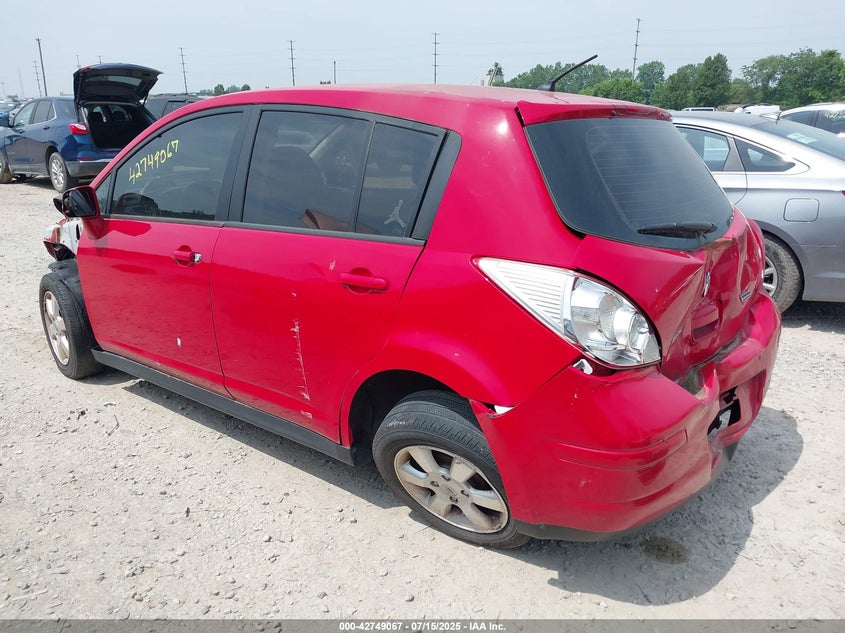 2012 Nissan Versa 1.8 S red hatchbac gas 3N1BC1CP4CK248184 photo #4