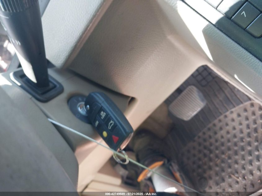 2004 Volvo Xc90 2.5T VIN: YV1CY59H741076112 Lot: 42749589